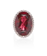 Authenticity Guarantee

18K White Gold 37.3 ct Oval Garnet and 0.75 ct D... - $14,590.41 CAD