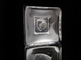 Kosta Boda Art Glass Small Heart Trinket Dish has original sticker 4.25  x 1.75" image 6
