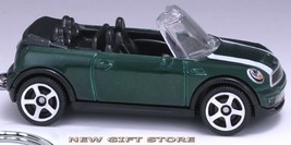 Rare!! Key Chain Green Bmw Mini Cooper S Convertible Cabrio New Limited Edition - $39.98