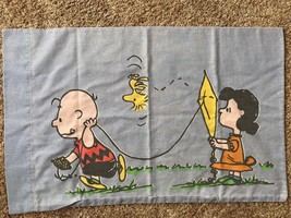 VTG Peanuts Reversible Pillowcase - 31x20 - Charlie Brown Lucy Woodstock Kite - £15.45 GBP