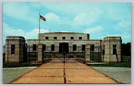 Postcard KY Kentucky Fort Knox Gold Depository Chrome Unused - $3.96