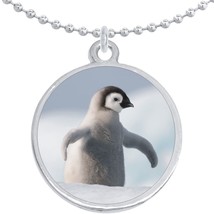 Baby Penguin Round Pendant Necklace Beautiful Fashion Jewelry - £8.59 GBP