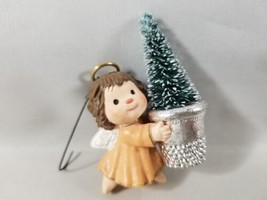 Hallmark Thimble Angel Keepsake Ornament Vintage 1981 Christmas Tree - $9.48
