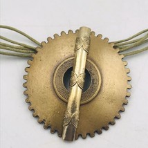 Dressbarn Greeen Rope Necklace w/ Round Gear Bronze Tone Pendant 16&quot; Steampunk - £9.70 GBP