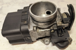 SAAB 9-5 9-3 99 01 02 03 HELLA THROTTLE BODY ASSEMBLY TPS MOTOR 9188186 - $3,362.11 MXN
