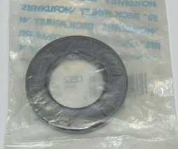 NEW Beck/Arnley Axle Shaft Seal 052-3581 fits 85-87 Chevrolet Sprint - $13.83