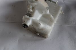03-06 w211 MERCEDES E350 E320 WINDSHIELD WIPER FLUID RESERVOIR TANK ASSY M1334 image 5