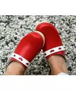Calmare Trätofflor "HJÄRTEVÄN"  Classic Swedish Clogs with a Playful Twist - $84.00+