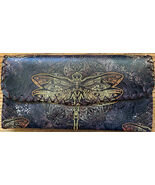 Cruelty-Free Dragonfly Vegan Leather Wallet! - $364.33 MXN
