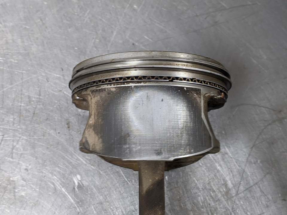 Piston and Connecting Rod Standard For 99-00 Ford F-150  4.2 F6ZZ6200AA Gas Item image 6