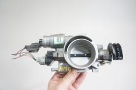 throttle body for chrysler voyager town &amp; country dodge caravan 3.3l v6 oem - $1,650.67 MXN