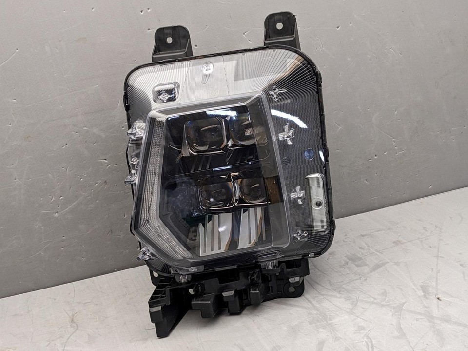 OEM 2022-2023 Hyundai Santa Cruz LH Driver Side LED Head Light 92101-K5110 - $643.50