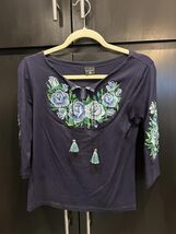 Women&#39;s Navy Blue Embroidered Vyshivanka by Galychanka, L - $41.40 CAD