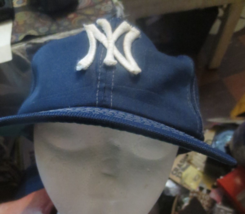 Vintage New York Yankees Mesh Trucker hat cap Snapback Cloth logo - £10.95 GBP