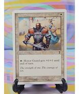 Magic the Gathering MTG Seventh Edition 2001 Card | Honor Guard 21/350 - $31.00 MXN