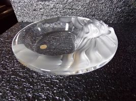 Lalique "Tete De Lion" Crystal Ashtray in the original box image 7