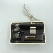 Vintage Black &amp; Decker Spacemaker Under Cabinet Electric Can Opener EC60CAD - £32.27 GBP