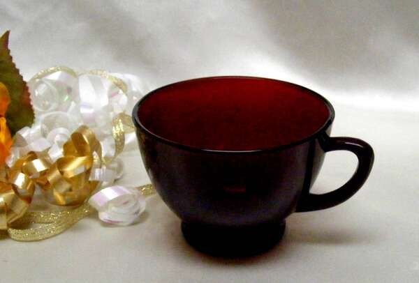 Primary image for 2140 Antique Anchor Hocking Royal Ruby Punch Cup
