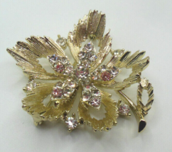 Vintage Signed Lisner Gold-tone Clear Rhinestone Textured Leaf/Flower Brooch - £17.50 GBP