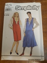 Simplicity Pattern 9879 Deep Vee Neck Jumper Top Sizes 20 22 24 26 UNCUT... - $90.82 MXN