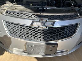 Grille Lower Center Of Fascia Transmission Opt MH8 Fits 11-14 CRUZE 1048... - $2,916.28 MXN