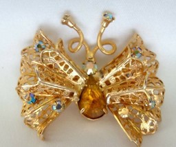 Vintage Filigree Aurora Borealis Topaz Prong Set Rhinestones Butterfly Brooch - £27.97 GBP