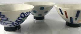Japanese Hand Painted Decorated Signed Porcelain Rice Soup Bowls Lot Colorful - £16.91 GBP