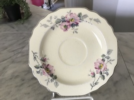 W.S. George Lido Canarytone Pink Flowers Gray Leaves Saucer 197A (USA) - £3.89 GBP