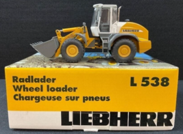 Liebherr L538 Wheel Loader 1:50 - Brand New in Box - Conrad 24350 - £72.88 GBP