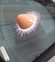 FOOTBALL BROKEN WINDOW GAG novelty joke ball trick gags PRATICIAL JOKES ... - $6.48 CAD