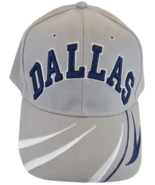 Dallas Men&#39;s Script &amp; Stripes Adjustable Baseball Cap (Gray) - $274.24 MXN