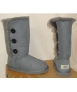 UGG Australia Gray Bailey Button Triplet Tall Suede Boots KIDS Size US 1... - €77,36 EUR