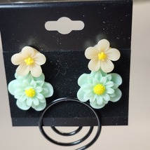 Flower Earrings - 2 Pair - $2.00
