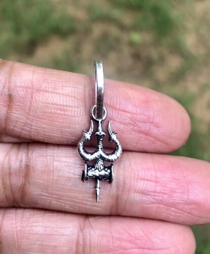 925 Silver Hindu Religious Shivas Trishul Trident Pendant, Temple Pooja 1.2 gm Item image 3