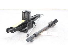 12-17 RANGE ROVER EVOQUE Spare Tire Jack W/Tool F962 image 8