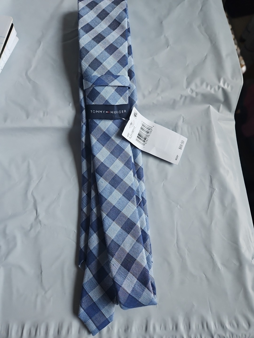 Tommy Hilfiger Men&#39;s Silk Blend Tie  Blue Gingem ~ NEW MSRP: $69.50 - $18.76