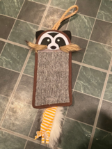 Rowdy Rascal Hanging Carpet Cat Scratch Pad Toy w/Sound *Pre-Owned/No Pa... - $11.99