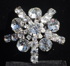 Snowflake Brooch Pin Clear Rhinestones Silver Tone Layered Jewelry Vintage - £23.35 GBP