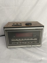 Vintage 1971 GE 7-4620A General Electric Teak Wood Grain Radio Alarm Clock Seka - £8.88 GBP