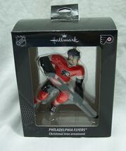 PHILADELPHIA FLYERS NHL HOCKEY PLAYER HALLMARK CHRISTMAS HOLIDAY ORNAMEN... - $16.34
