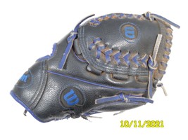 Wilson A200 T-Ball Glove AO200TBBoy 10 Inch RHT Black - $7.80