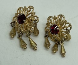 Vintage Goldtone Screw Back Dangle Red Rhinestone Earrings One Inches - £9.63 GBP
