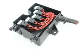 2004-2006 VOLKSWAGEN PHAETON THERMAL FUSE BOX ASSEMBLY WITH FUSES H2140 image 2