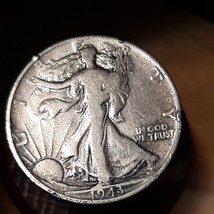 ½ Half Dollar Walking Liberty Silver Coin 1943 P Mint 50C KM#142 Philadelphia - £12.84 GBP