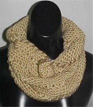Hand Crochet Loop Infinity Circle Scarf/Neckwarmer #127 Beige New - $12.19