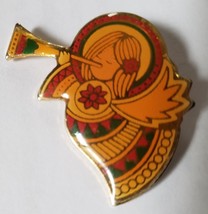 Angel blowing horn Christmas Pinback 1-1/4&quot; long - £3.11 GBP