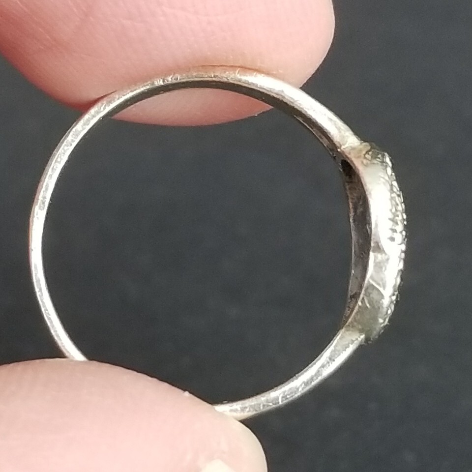 STERLING SILVER & MARCASITE ladies ring .925 size 7 ESTATE SALE! Item image 7