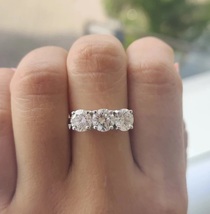CZ AAA+3 Stone Moissanite Ring, Round Cut 2.50CT 14k White Gold Engagement Ring  - £69.51 GBP