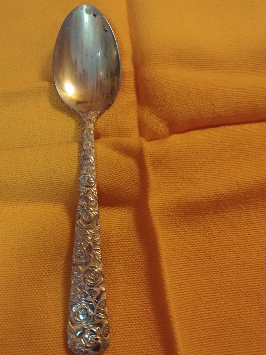 Cellini Romanesque (Gold Electroplate) Roses Teaspoon 6&quot; - $1.50