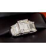 7.66 carat Emerald-Cut 3-Stone 18k White Gold Diamond Engagement Ring - €97.940,91 EUR